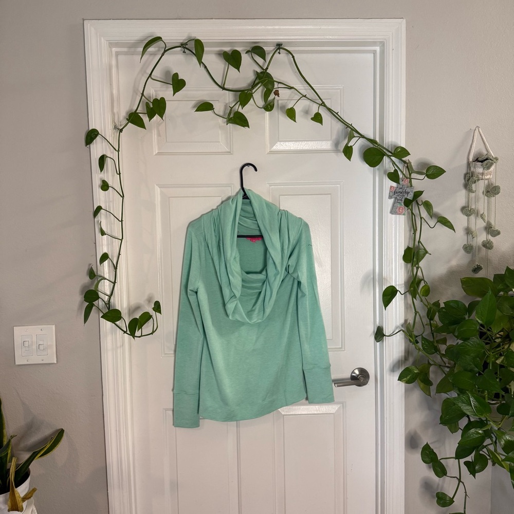 Lilly Pulitzer Light Green Cowl Neck Women’s Sweater